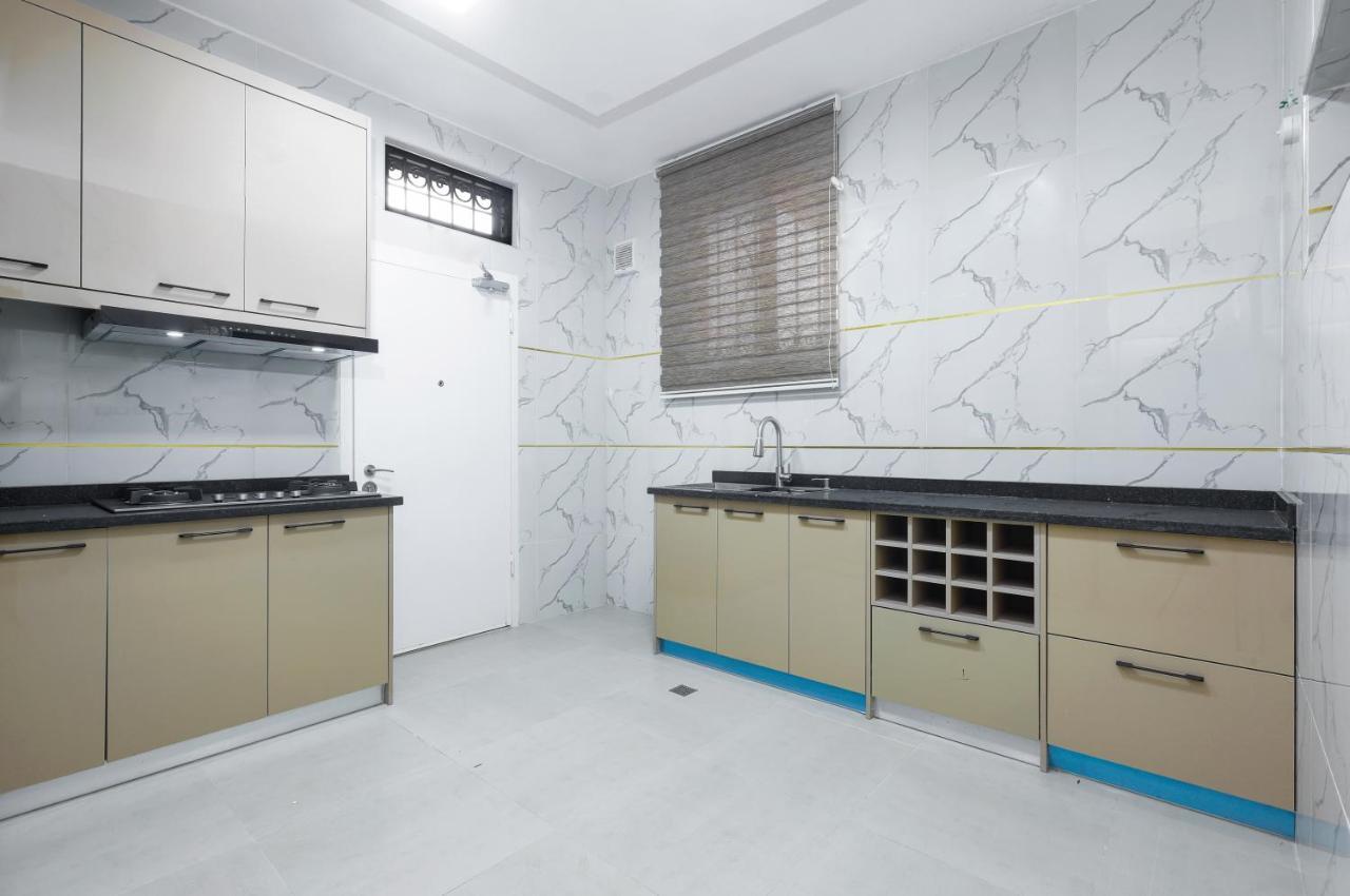 Bkt Cribs - Apartments & Suites Abuja Dış mekan fotoğraf
